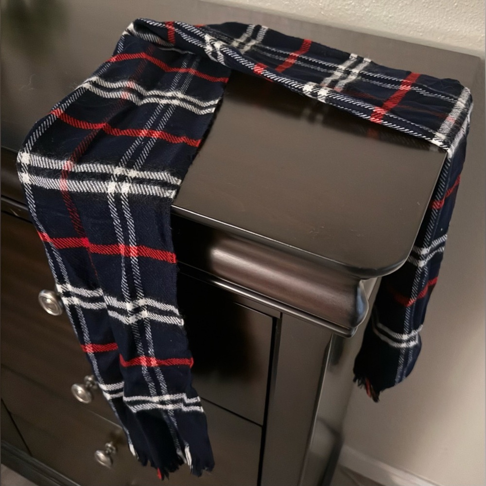 Italian Plaid Scarf Navy Red White | Made in France Acrylic Wrap Classic Winter - Picture 2 of 4